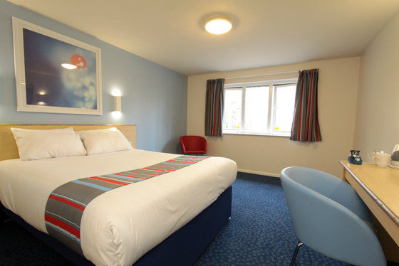 Travelodge Birmingham Oldbury Oldbury  Room photo